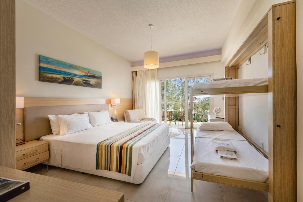 Hotel Pernera