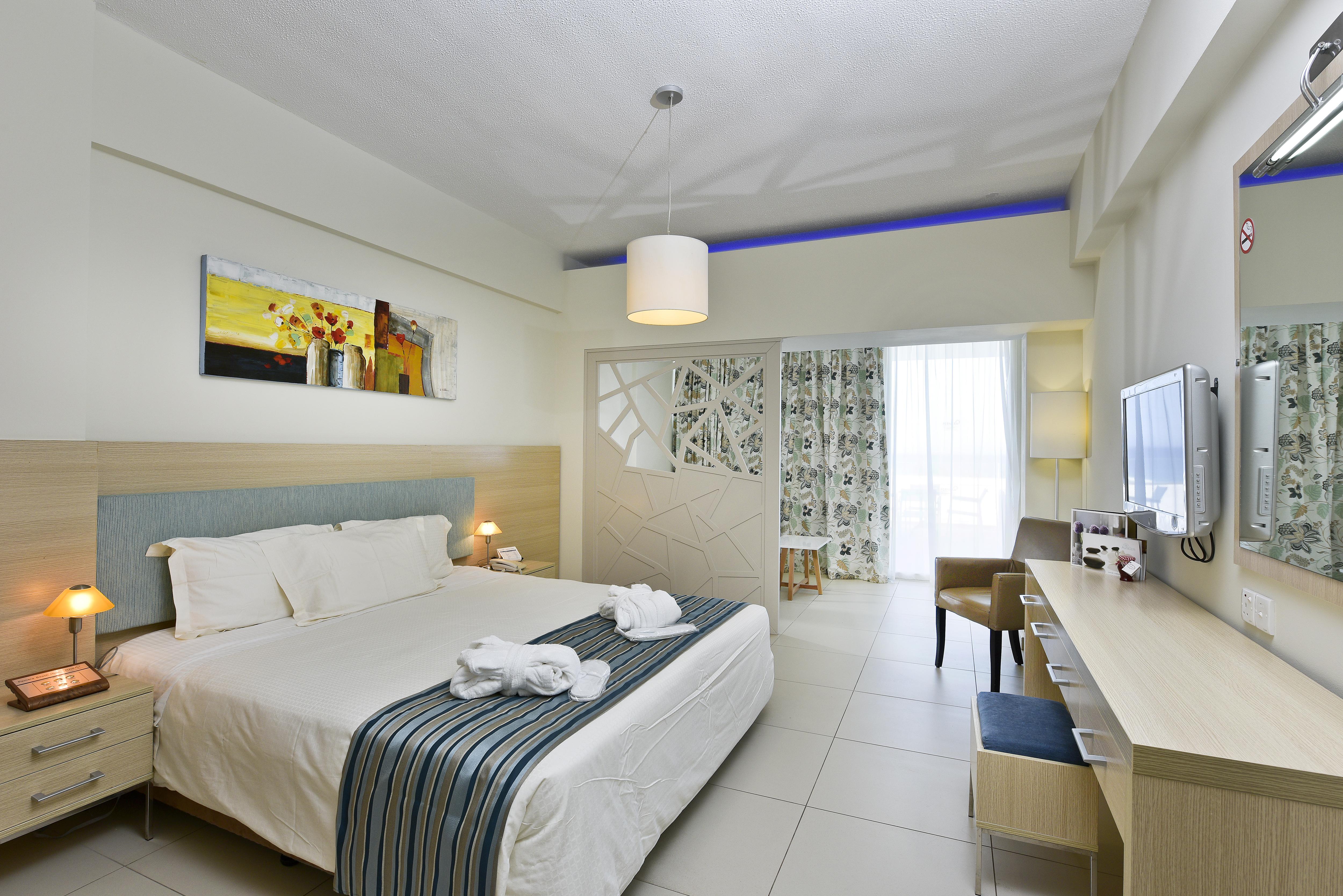 Hotel Pernera 4*